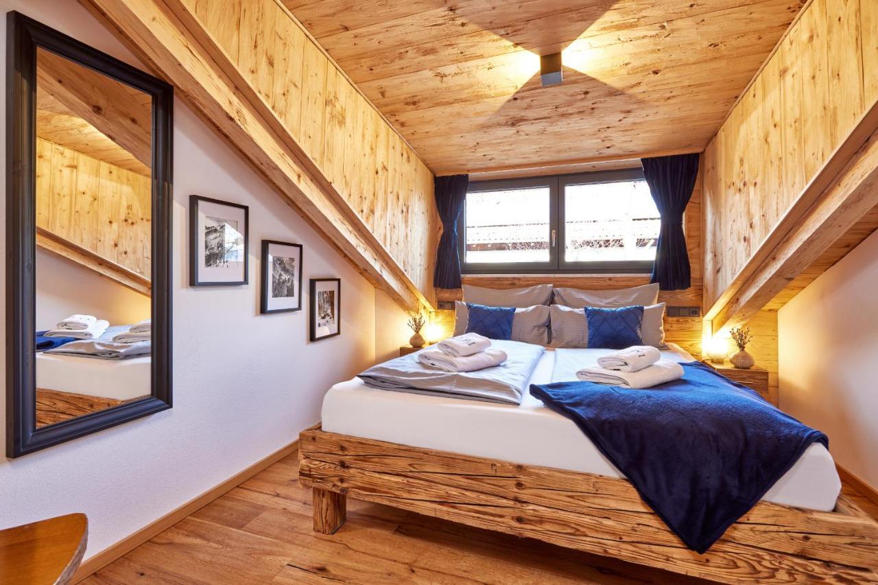 Chalet Alpi Garmisch-Partenkirchen Buitenkant foto