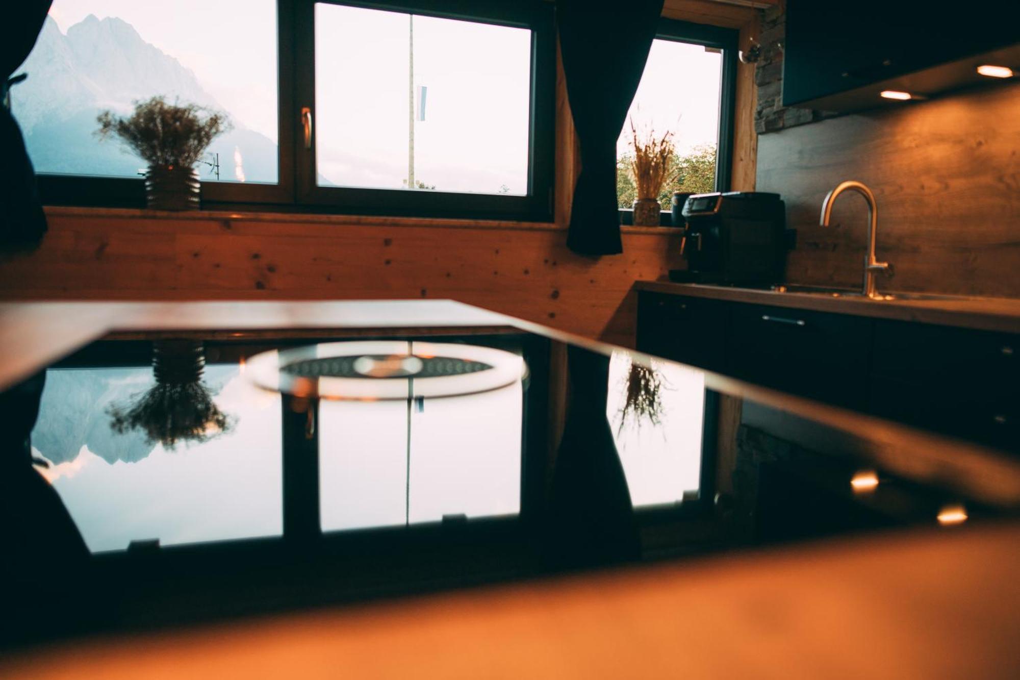 Chalet Alpi Garmisch-Partenkirchen Buitenkant foto